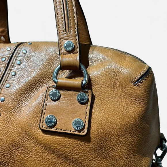 Michael Kors Astor - Picture 9 of 13